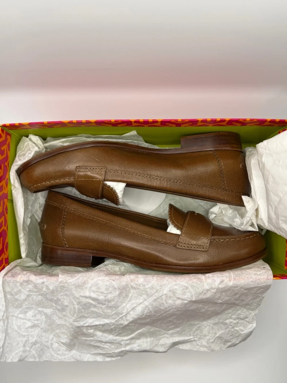 Tory Burch Pennie Low Heel Loafers Brown Saffiano Leather Size 8 NIB